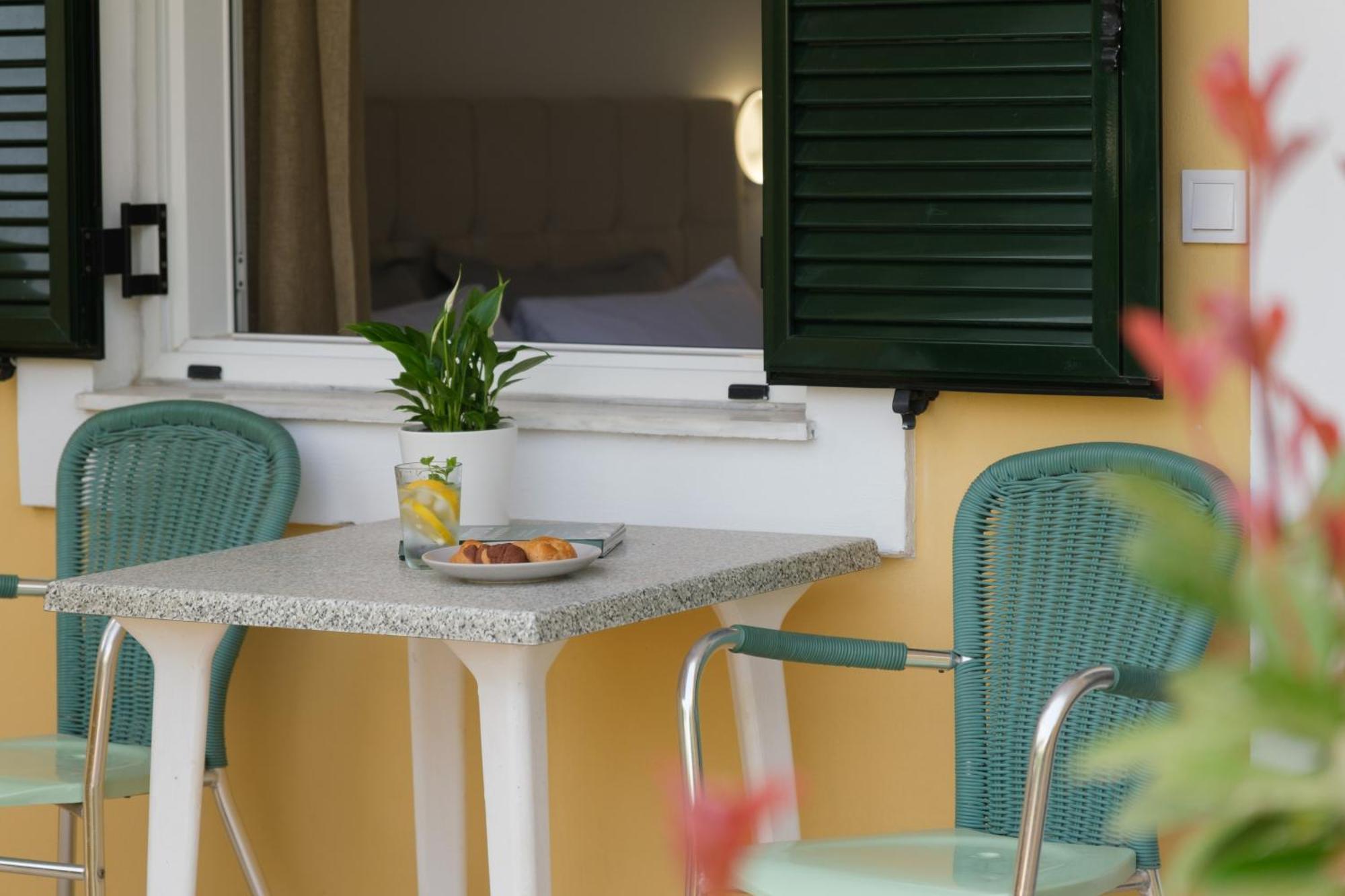 Kalypso Gouvia Aparthotel Екстериор снимка