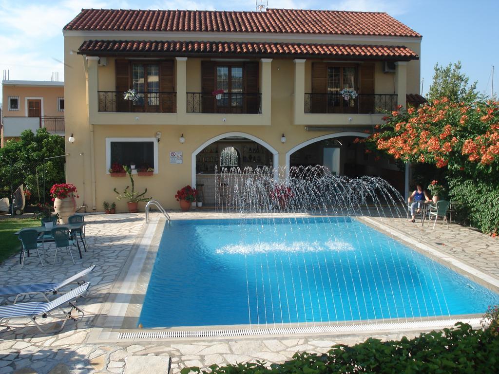Kalypso Gouvia Aparthotel Екстериор снимка